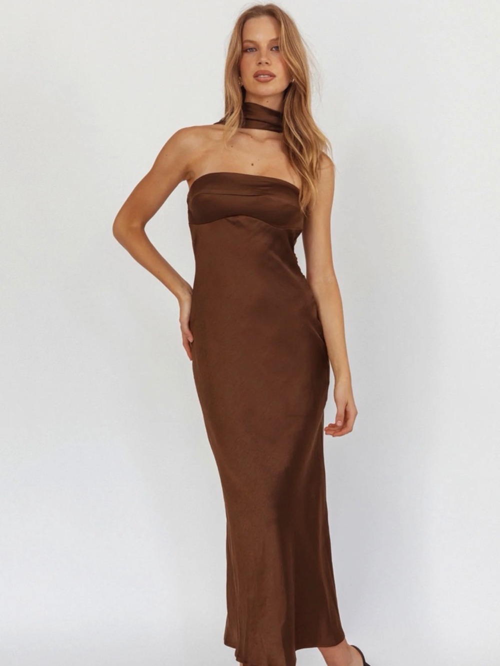 Damsel Reverse Halter Maxi Dress | Chocolate